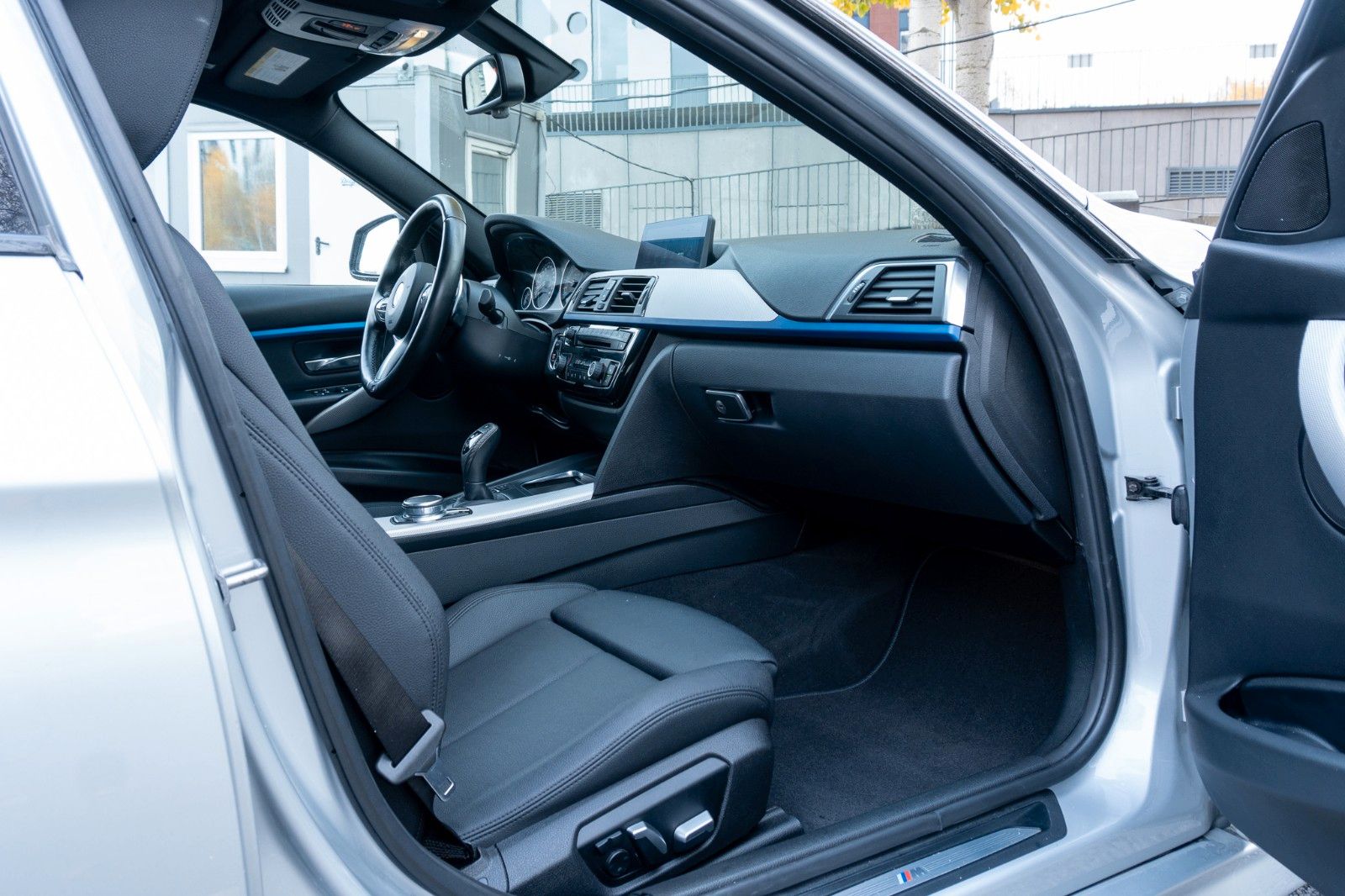 BMW 330i xDrive M Sport Shadow 252ch